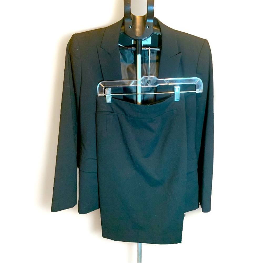 Women’s Size 12 Calvin’s Klein Skirt Suit Set